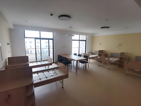 深圳落户2025本科_76岁林子祥近况曝光，与小14岁娇妻恩爱27年 27年巧制青团思寄相