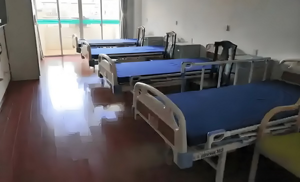 深圳落户不用_《西游记》里的穿帮镜头，每个都笑到胃痛，看来当年大家都被骗了 西游记里不能直至动弹熊某